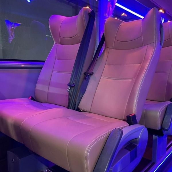 50 Seater Luxury Bus Rental In Dubai