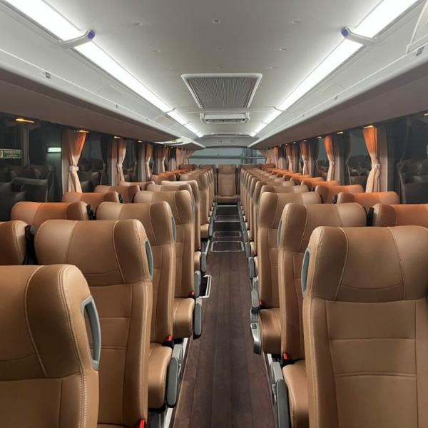 50 Seater Luxury Bus Rental In Dubai